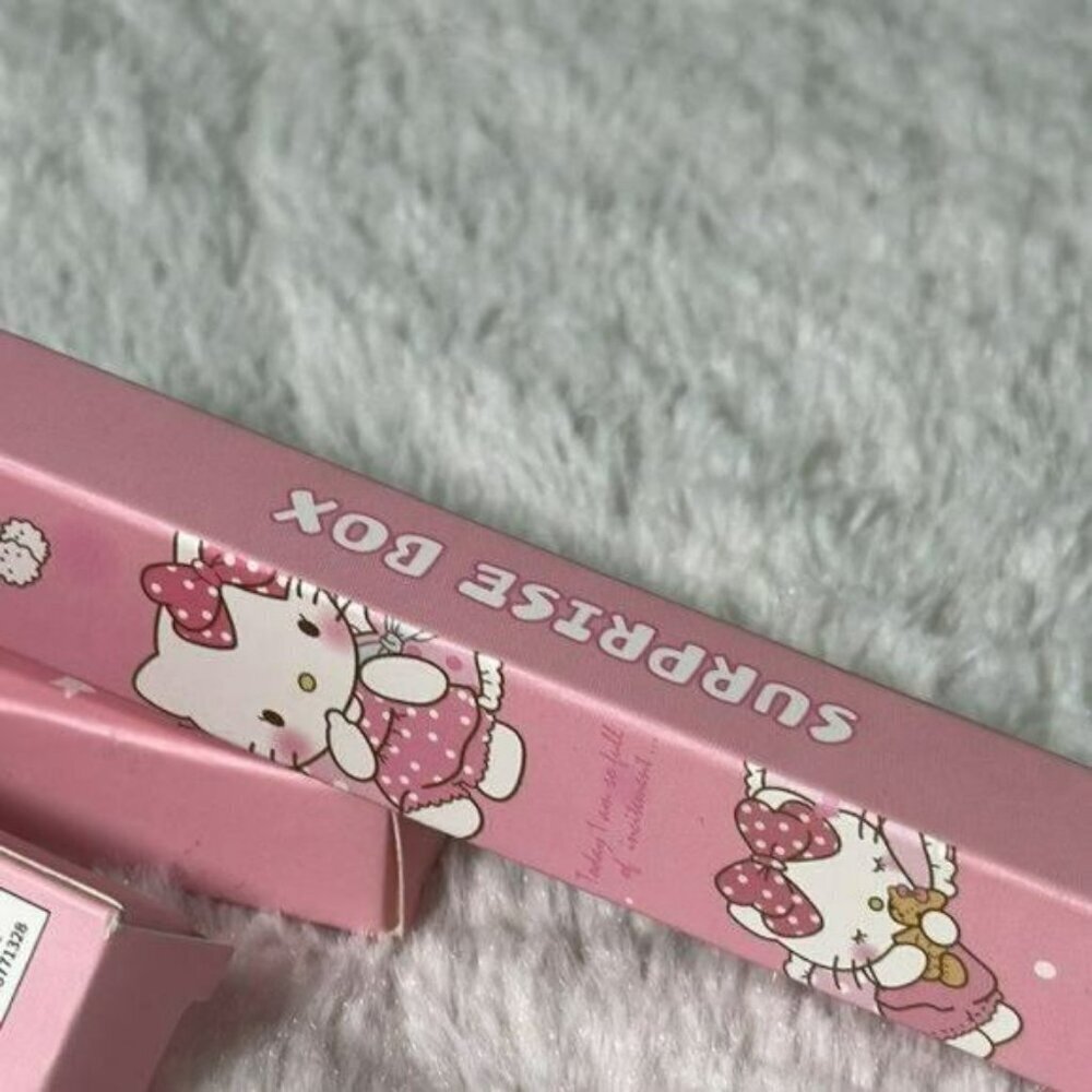Hello Kitty Surprise Box Kawaii Pen writing pen -  3 pens - Picture 5 of 9